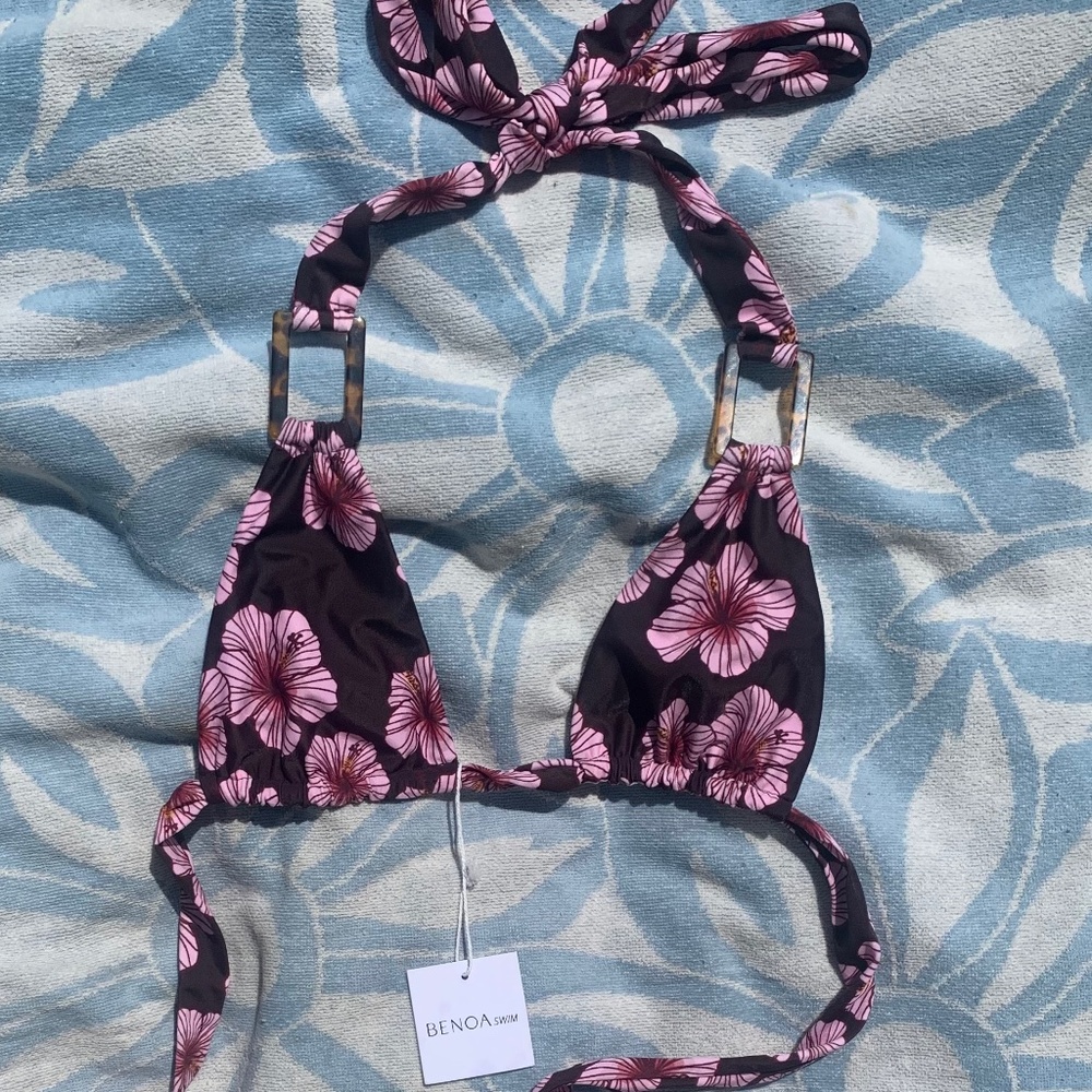 Benoa Swim outrigger Miami top